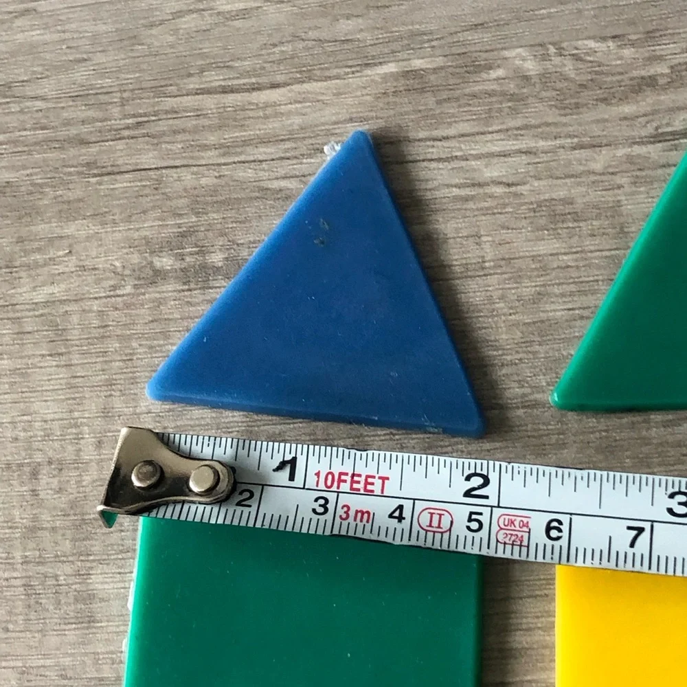 Set of 48 colorful plastic shapes, colors and sizes